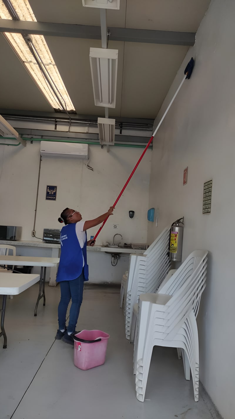 Mantenimiento de cuarto de servicio